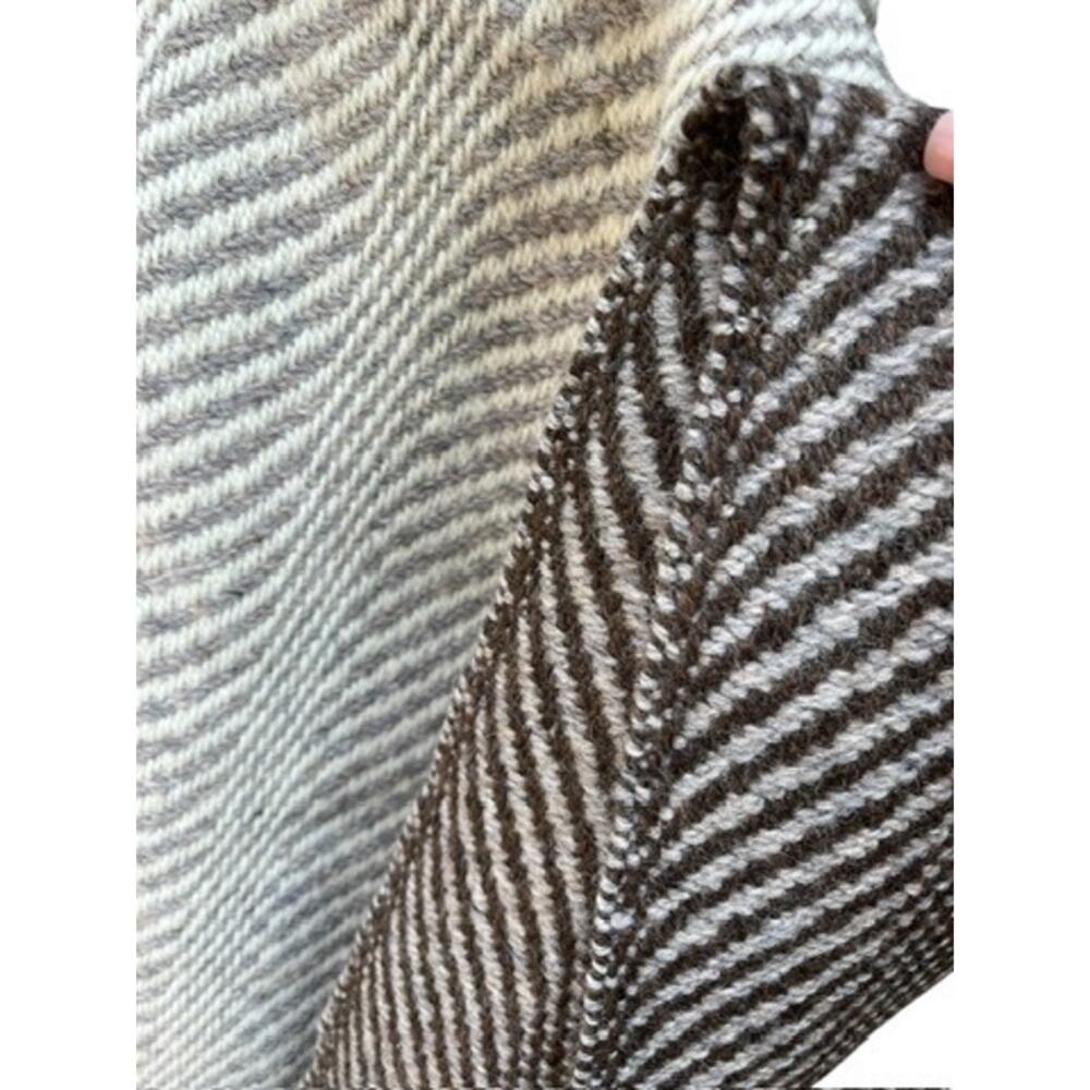 Churchill Handwoven Wool Fringe Wrap Poncho Shawl | Brown Grey *EUC* - Picture 13 of 16